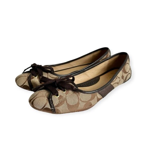 🔃Coach Signature Ballet Flats - Picture 1 of 10